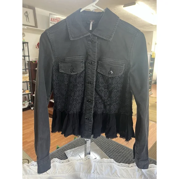 Free People Multi Textured Jacket Womens Size 2 Distressed Button Up GUC - Picture 2 of 16